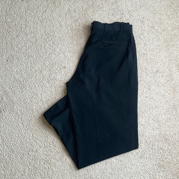 Pronti Other - Sophisticated Men's Black Dress Pants (Size: 42/34)
